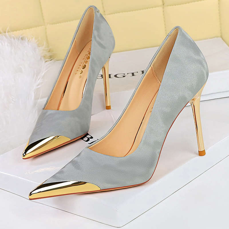 BIGTREE Shoes Metal Pointed Ti - Shoe Tree ulasan dan harga