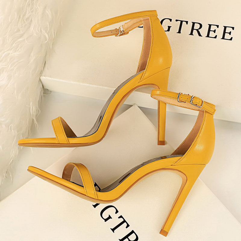 BIGTREE Shoes Summer Women's S - Shoe Tree ulasan dan harga